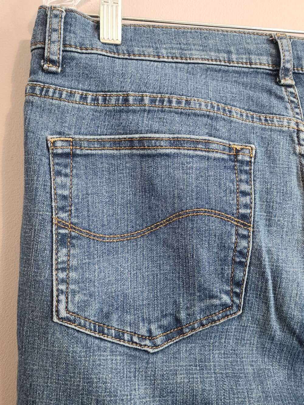 2/$22 Lee Mid Rise Relaxed Fit Straight Leg Blue Jeans Size 14 Long - Picture 9 of 12